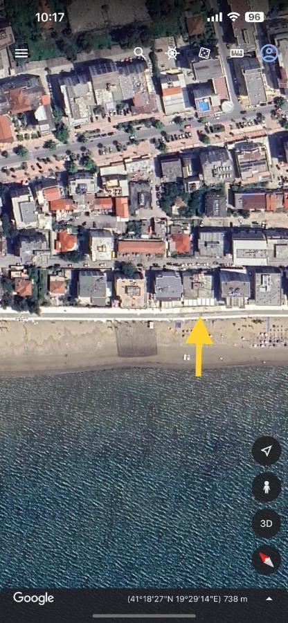 Luxurious Seaside Apartment Durres Bagian luar foto